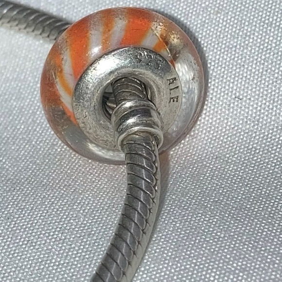 ORANGE AND WHITE CANDYCANE MURANO BEAD - Picture 4 of 5